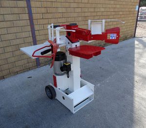 Fendeuse de bûches électrique Giemme LS 8000 A 8 tonnes